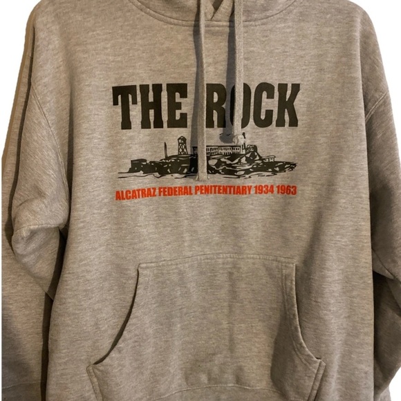 Alcatraz Federal Penitentiary The Rock San Francisco California Gray Hoodie - Picture 2 of 6